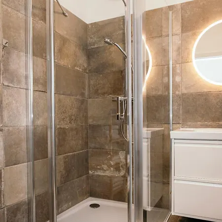 Hierhold Apartment *